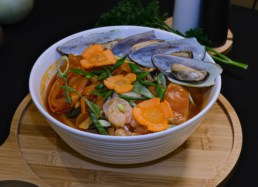 Tom-Yum Seafood توم يوم سي فود