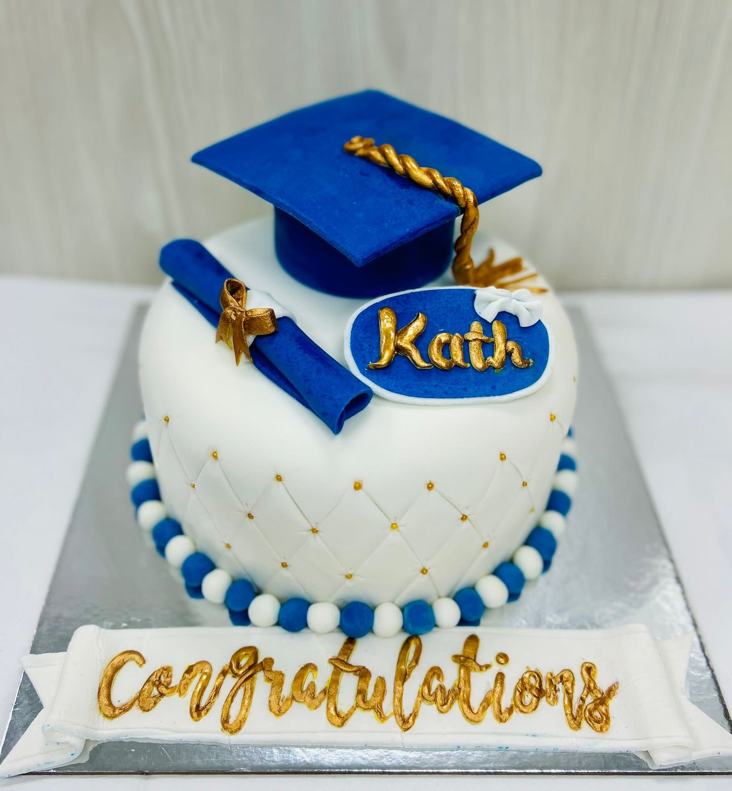 Customized Graduation Cake